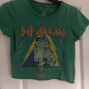 Def Leppard Green Graphic Tee